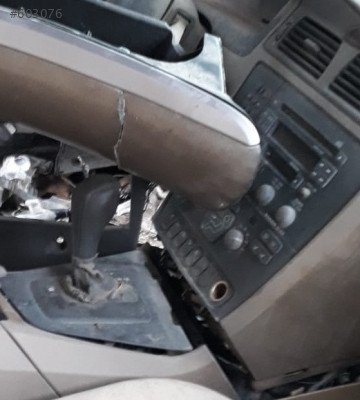 2001 MODEL VOLVO S80 ÇIKMA OTO TEYP.