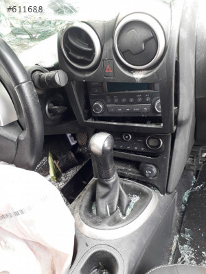 2011 NİSSAN QASHQAİ HATASIZ KLİMA KONTROL PANELİ.