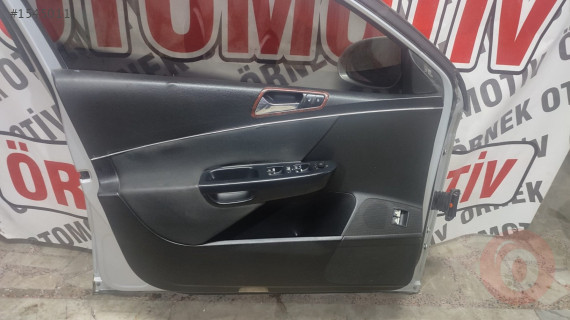 VOLKSWAGEN PASSAT B6 KAPİ DÖŞEME TAKİMİ ORJİNAL ÇIKMA