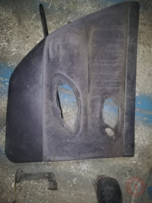 Ford mondeo sol arka kapı döşemesi