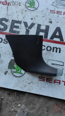 1J1863484 golf bora sağ ön marşbiyel bakalit 1J1 863 484