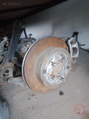 Toyota Avensis Sol Arka Taşıyıcı 2003-2008