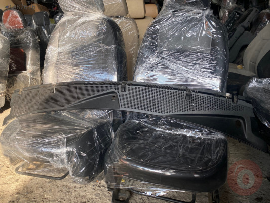 Mercedes ML 270 Çıkma Orjinal Ön Cam Izgarası