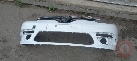 Renault fluence beyaz dolu ön tampon çıkma