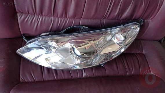 Peugeot 407 far çıkma yedek parça