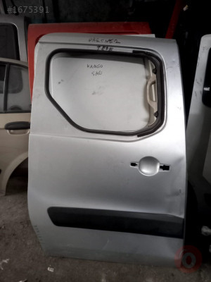 RENAULT KANGO ÇIKMA HATASIZ SAĞ ARA KAPI