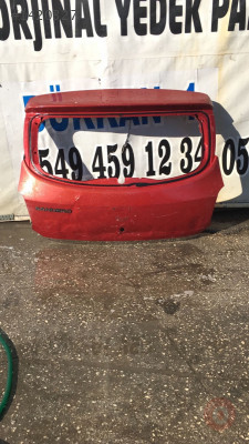 Dacia duster bagaj kapağı