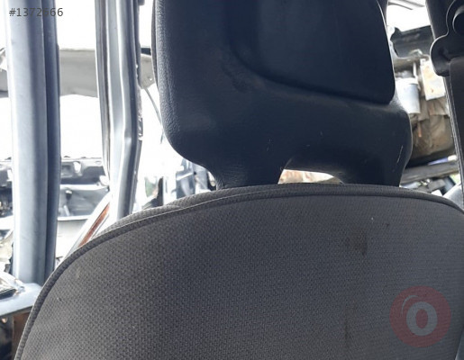 hyundai excel çıkma koltuk başlığı
