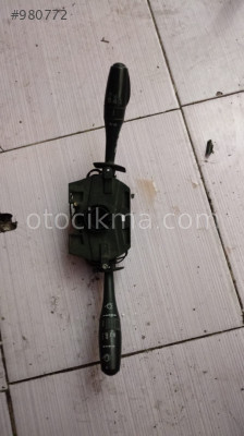 tata indigo çıkma sinyal silecek kolu