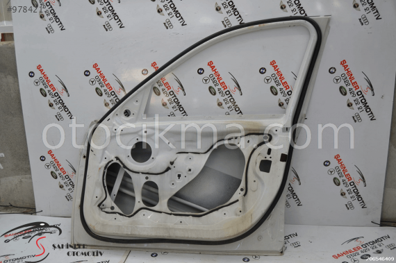 BMW 3 SERİSİ F30 SAĞ ÖN KAPI