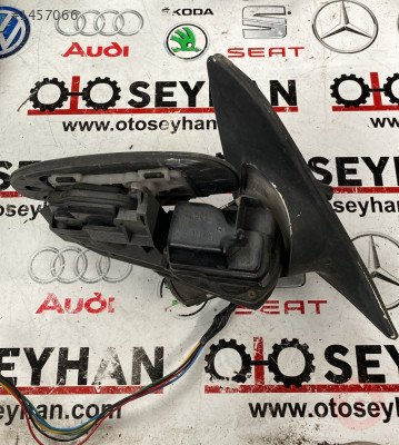 toyota carina sağ ayna elektrikli