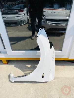 Hyundai i20 çıkma sol ön çamurluk
