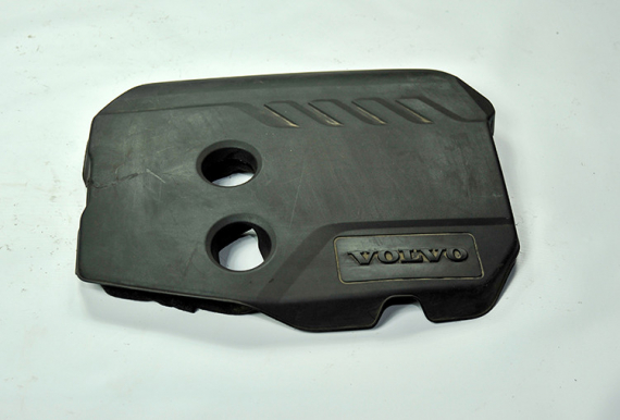2012 MODEL VOLVO V40 ÇIKMA MOTOR KAPAĞI.