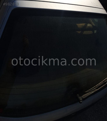 1998 model peugeot 306 1.8 benzinli çıkma arka cam