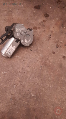 peugeot bipper çıkma arka cam silgeç motoru