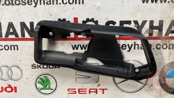5N0837198 vw tiguan 2012 sağ ön kapı iç açma kolu tutucu