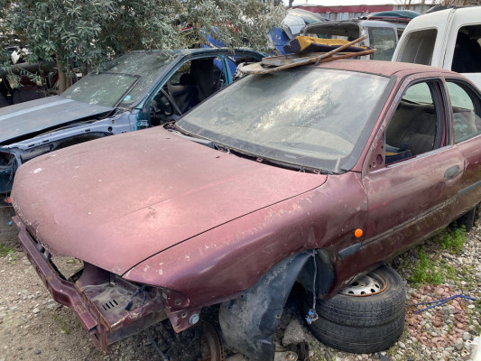 FORD MONDEO MOTOR KAPUTU 1994 MODEL ORJİNAL ÇIKMA