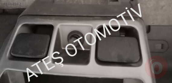 SKYSTAR ÇIKMA ORTA KONSOL KÜLLÜK