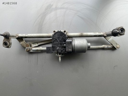 ÇIKMA ÖN SİLECEK MOTORU  VW  AUDİ SEAT SKODA 6R1955119