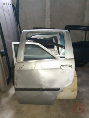 FIAT İDEA ÇIKMA  SOL ARKA KAPI
