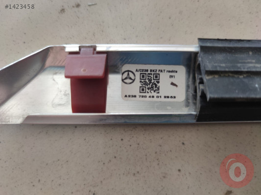 Mercedes E Serisi W238 Ön Sağ Kapı Nikelaj