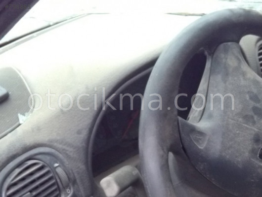 1996 VOLVO S40 ÇIKMA GÖSTERGE PANELİ MEVCUTTUR.