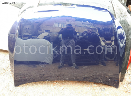 VOLKSWAGEN GOLF MOTOR KAPUTU  EYÜPCAN OTO ÇIKMADA