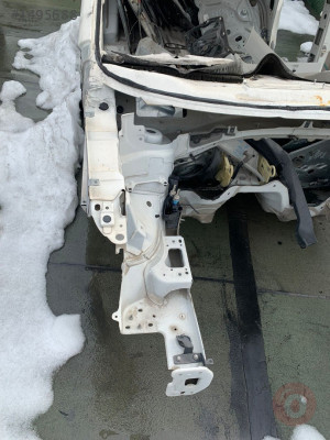 VW CADDY 15-20 SAĞ ÖN ŞAŞE 2K5809146A 2K5803092 1K0805148C