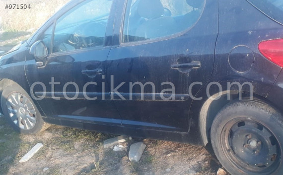 2009 model peugeot 207 1.4 çıkma sol yan panel