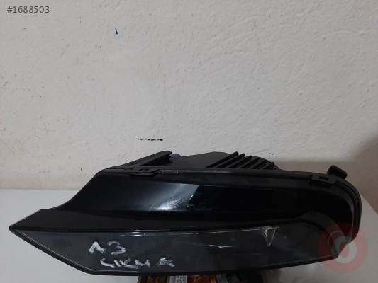 AUDİ A3 SOL ÖN SİS FARI ÇIKMA ORJİNAL 1NE01083213