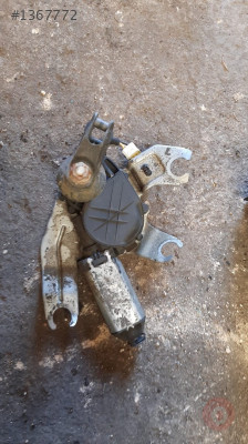 peugeot 260 çıkma arka cam silecek motoru
