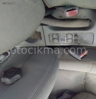 1996 VOLVO S40 HATASIZ VİTES KONSOLU.