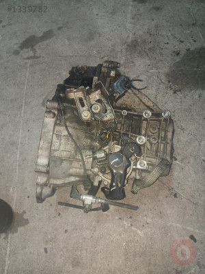 Hyundai İ20 1.4 CRDİ 6 İLERİ ŞANZIMAN (D4FC)