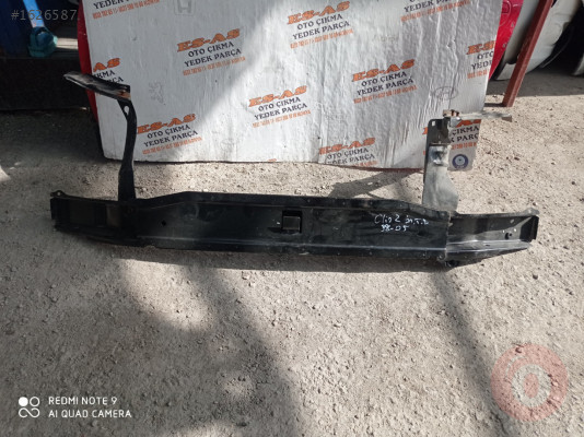 Renault Clio 2 Ön Tampon Demiri 1998-2005