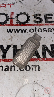 4B0947415 volkswagen golf 4 bora aydınlatma lambası