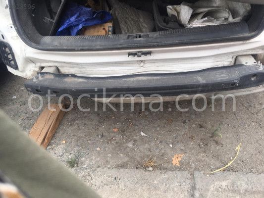 Audi A4 B8 bagaj iç plastiği hatasız orjinal çıkma