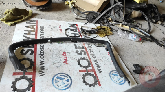 51357033647 bmw 5 kasa e60 sağ arka kapı çıtası