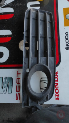 8K0807681A Audi A4 2008-2012 Sol Sis Farı Izgarası Çerçevesi