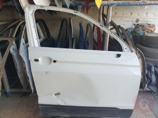 Tiguan sağ ön kapı orjinal çıkma