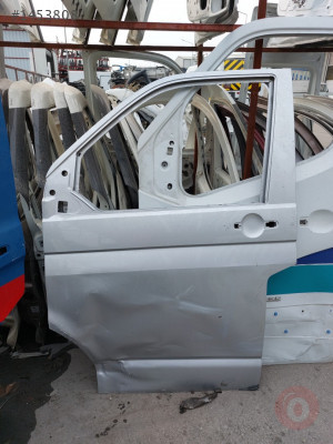 Volksvagen transporter t6 t7 sol ön kapı hasarlı parça