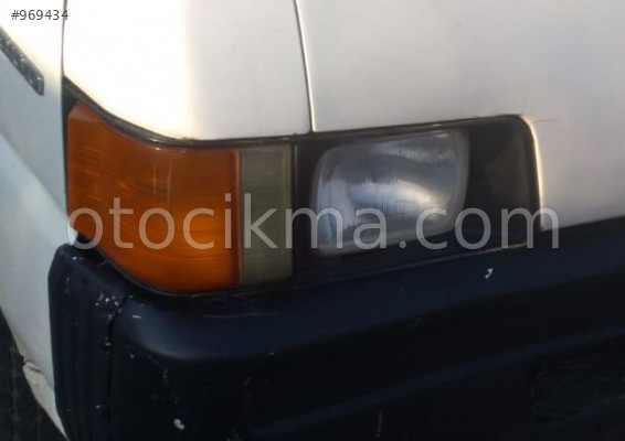 1996 model mitsubishi l300 çıkma orjinal sağ far