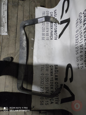 OEM;8P3867977A AUDİ A3 BAĞAJ KAPAĞI KAPLAMASI