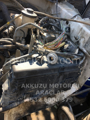 TOYOTA HİLUX SİGORTA KUTUSU