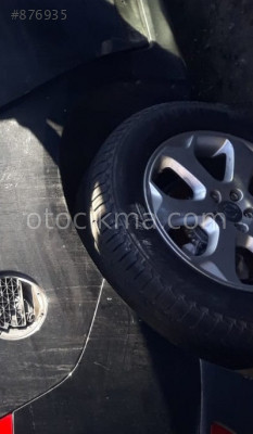 2010 VOLVO XC60 HATASIZ SAĞ ARKA JANT LASTİK.