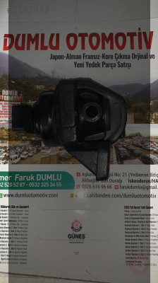 MAZDA 626  MOTOR TAKOZU SAĞ MANUEL OTOMOTİK