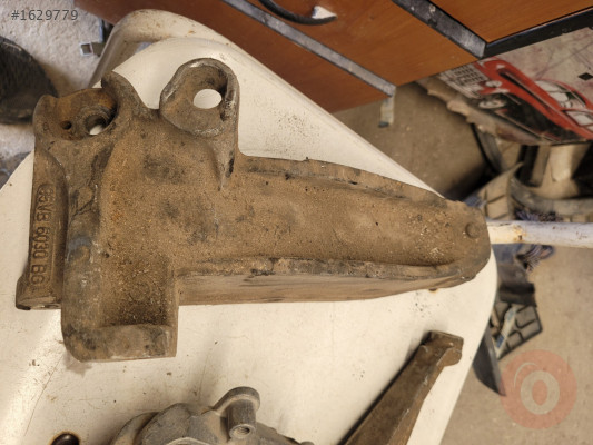 1998 ford Transit motor baglanti braketi