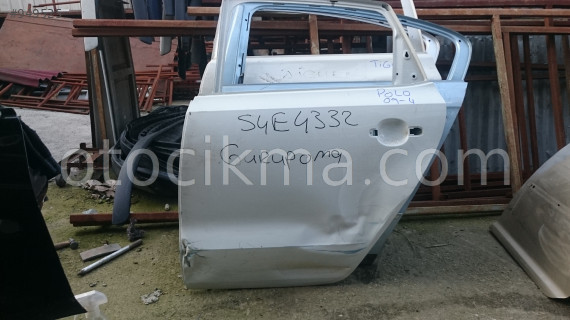 VOLKSWAGEN POLO SOL ARKA KAPI