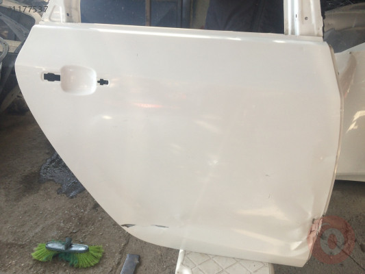 Opel astra J çıkma arka sağ kapı