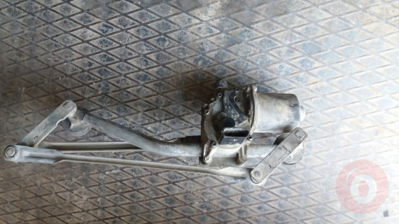 Ford fiesta ön cam silecek motoru ve kolları