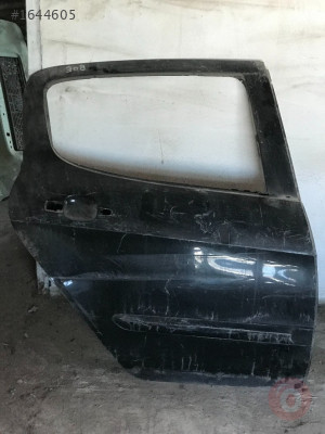 PEUGEOT 308 2008 - 2013 T7 KASA SAĞ ARKA KAPI
